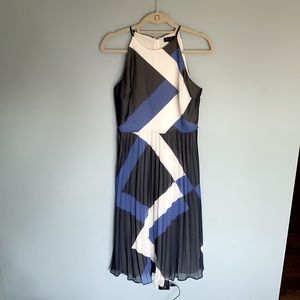 EUC Limited Geometric Print Pleated Dress - Size 2